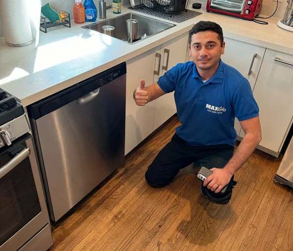 Appliance repair by Max Fixing technician - photo 4