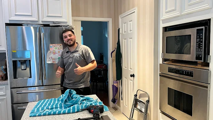 Appliance repair by Max Fixing technician - photo 16