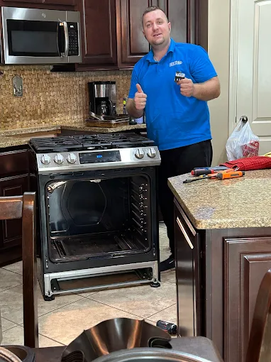 Appliance repair by Max Fixing technician - photo 17