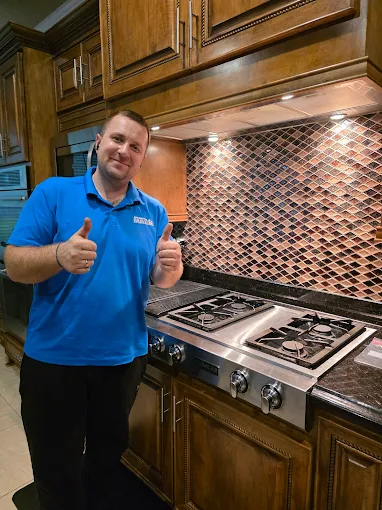 Appliance repair by Max Fixing technician - photo 11