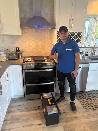 Appliance repair by Max Fixing technician - photo 4